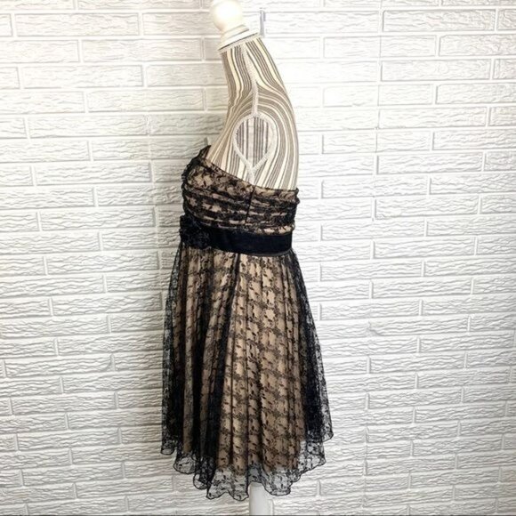 Appropriate Behavior Lace Strapless Dress Size 11/12 - Picture 5 of 6